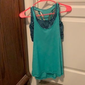 Lululemon tank